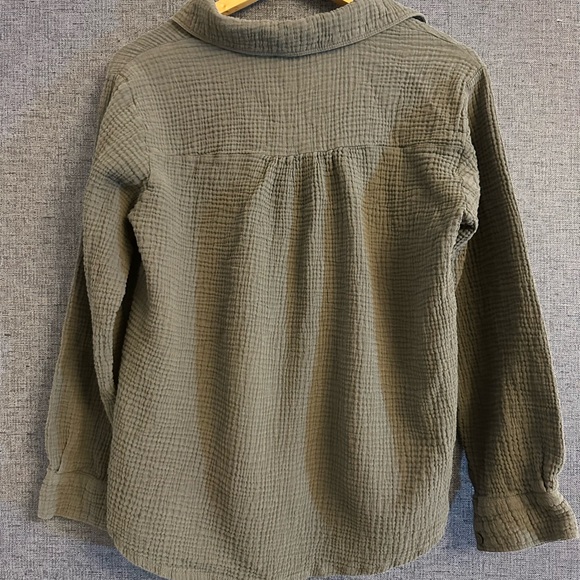 Splendid Textured Cotton Green Button-Down Shirt - Picture 5 of 7